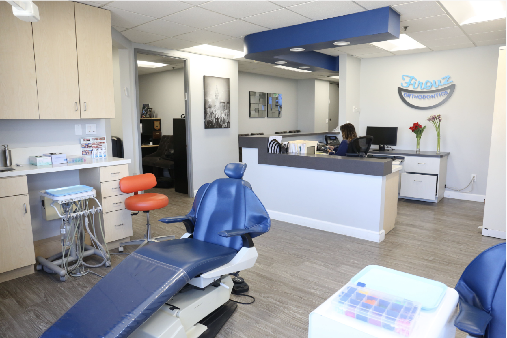 Orthodontics cleaning and consult area located in West log angeles, Firouz Orthodontics.